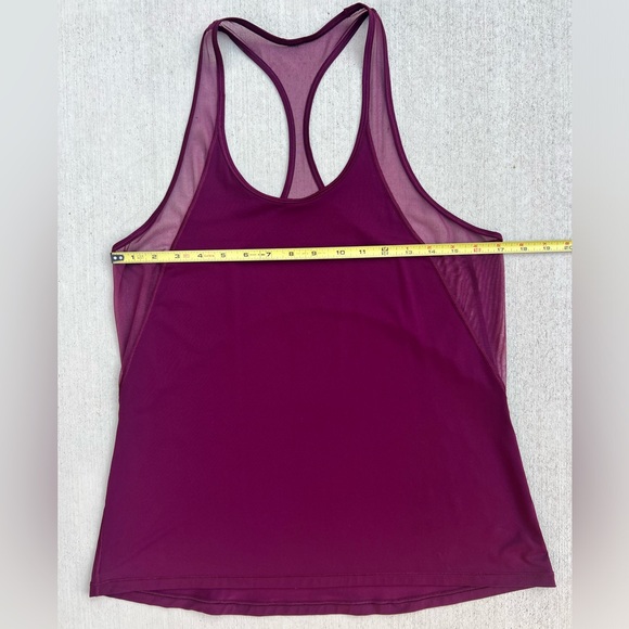 LOT OF 2 Victoria’s Secret Sport Mesh Racer Back Workout Tank size Medium - Picture 13 of 14